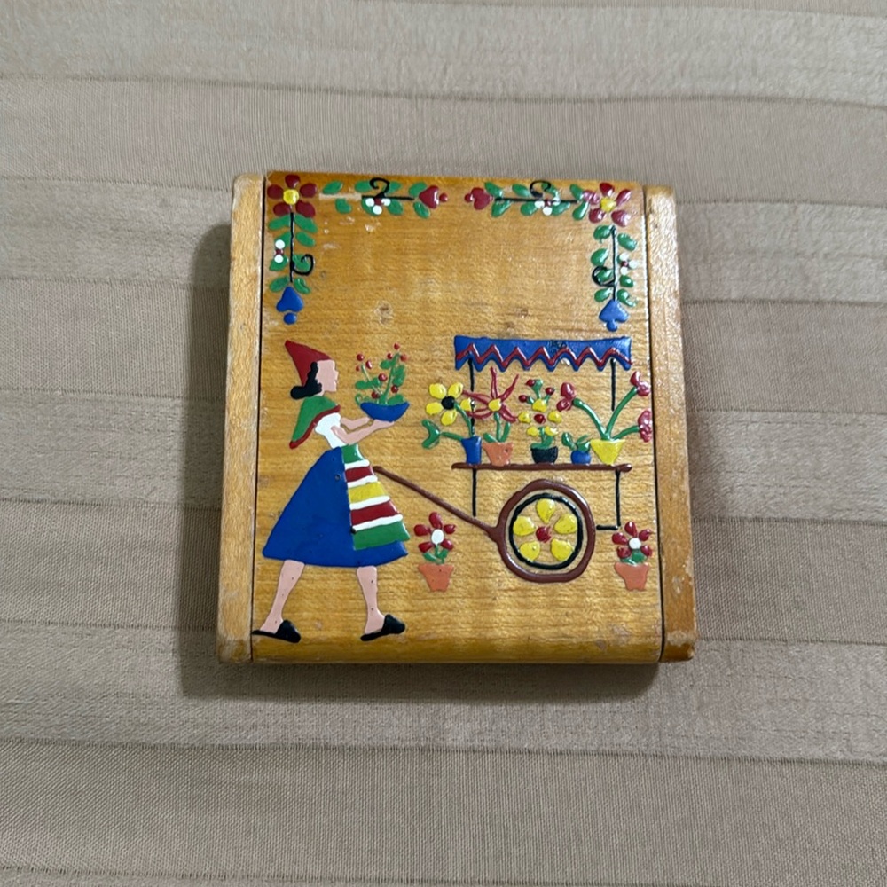 Vintage Wooden Dutch compact with mirror.